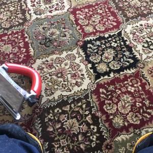 Meet your Posher, Cecilio